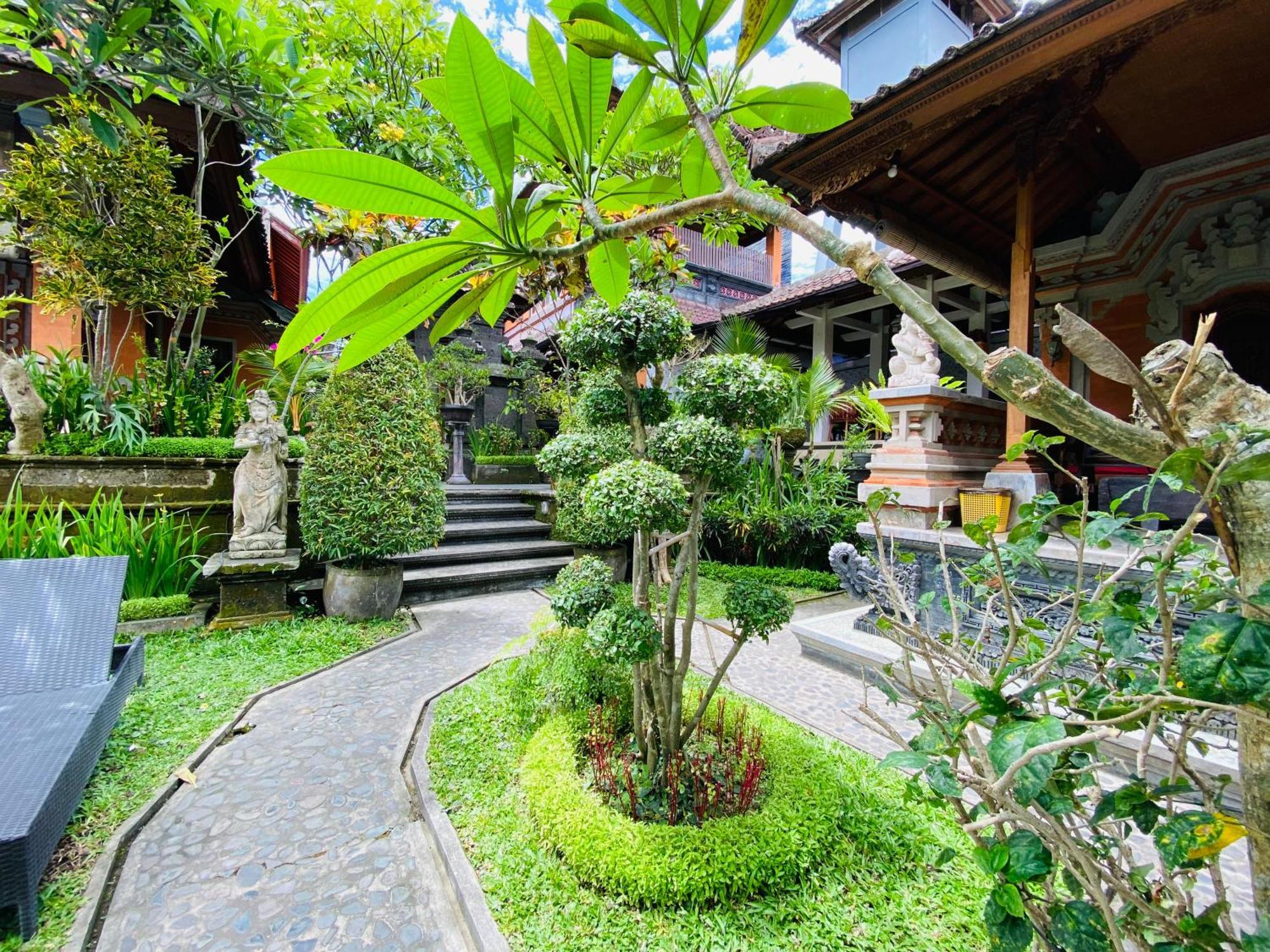 Aura Bisma Guesthouse Ubud Zewnętrze zdjęcie